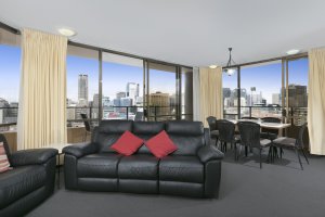 32 Leichhardt 65 32 Leichhardt 65